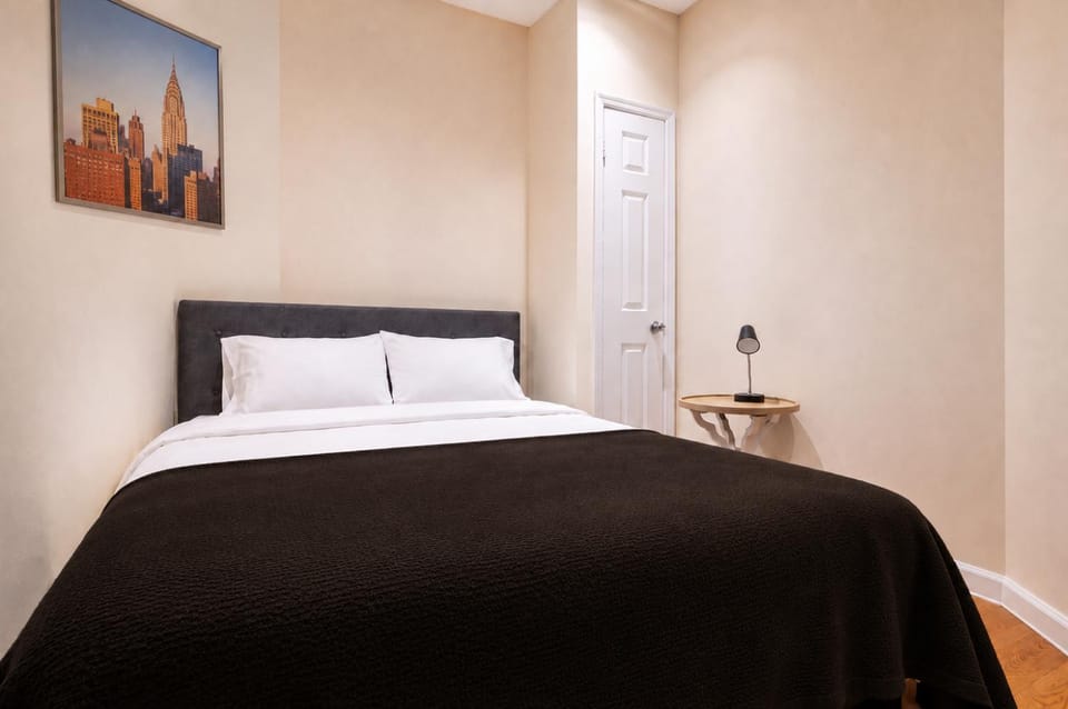 4 Bedroom Paradise next to Central Park Apartment in Harlem