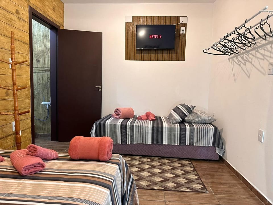 Rede, caiaques, sossego a metros do canal Apartment in Florianopolis
