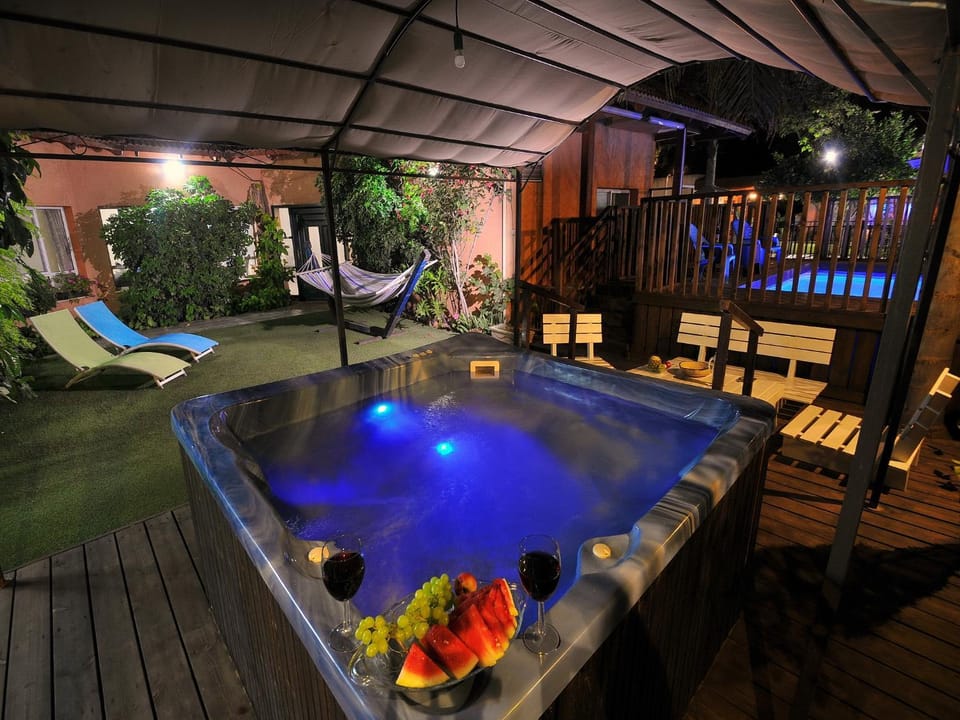 Billiard, Children play ground, Hot Tub, Fitness centre/facilities, Area and facilities, Swimming pool, Swimming pool, group of guests, Open Air Bath