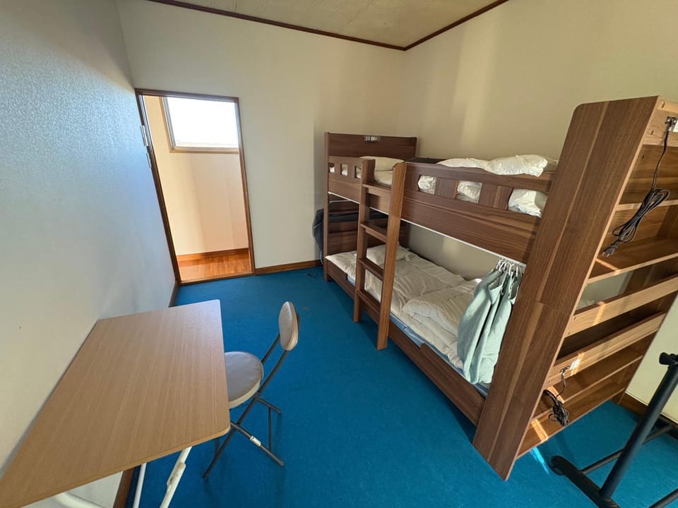 bunk bed
