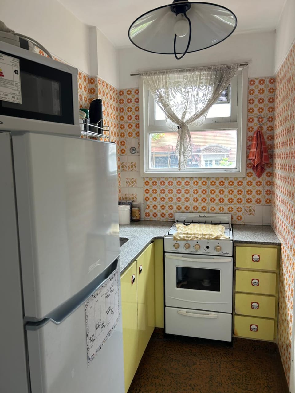 Ambiente céntrico con balcón Apartment in Mar del Plata