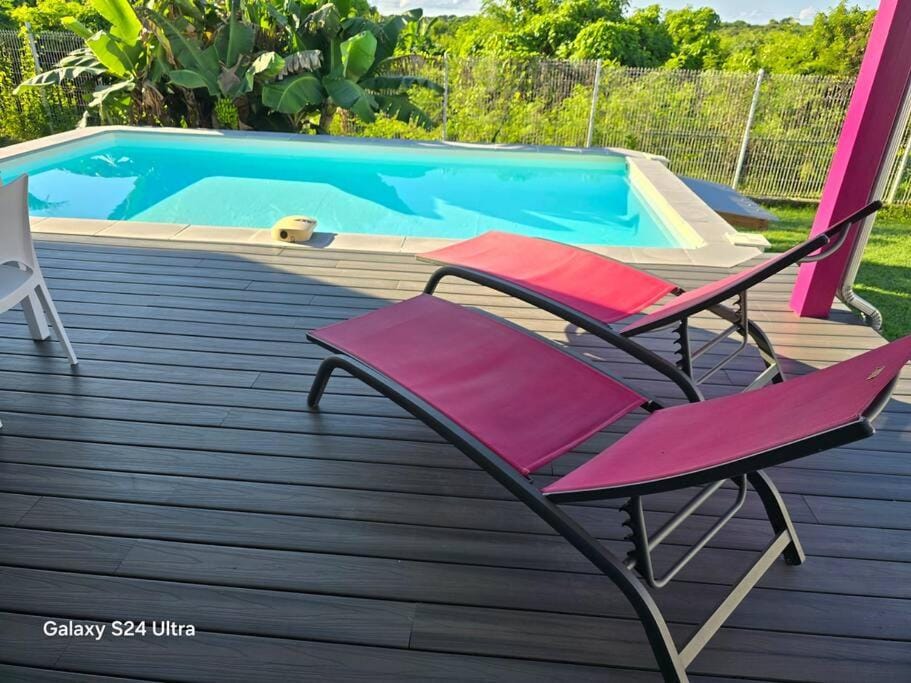 Patio, Pool view, Swimming pool, sunbed