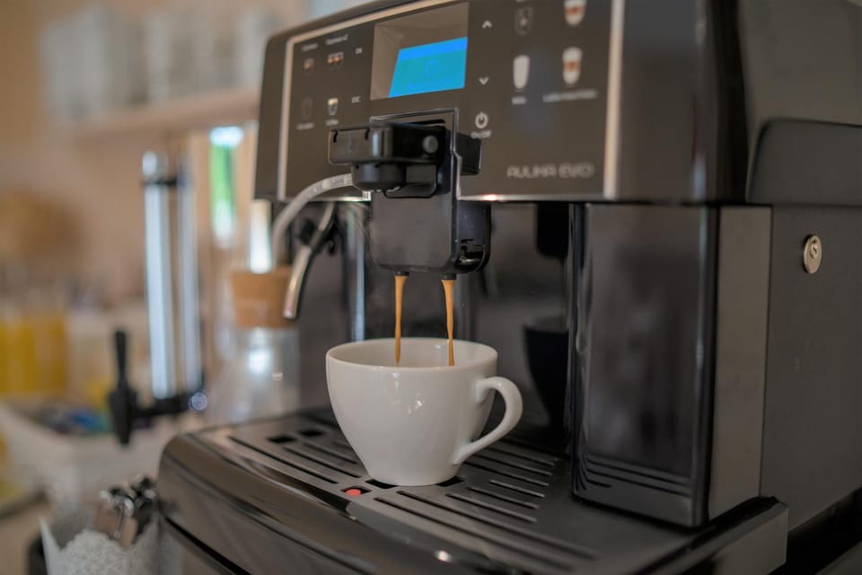 Coffee/tea facilities, Kitchen or kitchenette, Drinks