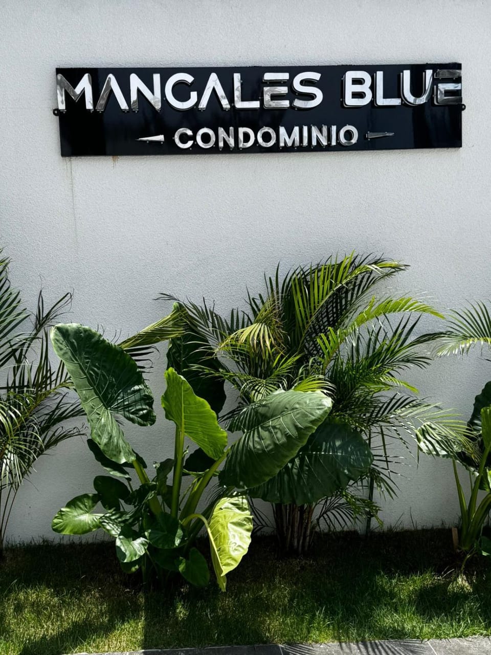 Property logo or sign