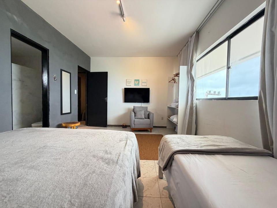 Photo of the whole room, Bedroom