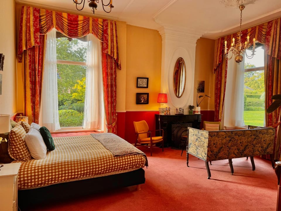 Bed, Photo of the whole room, Seating area, Bedroom, Garden view, Garden view