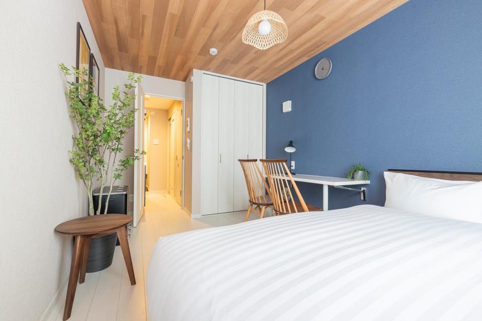 Bed, Living room, Photo of the whole room, Bedroom