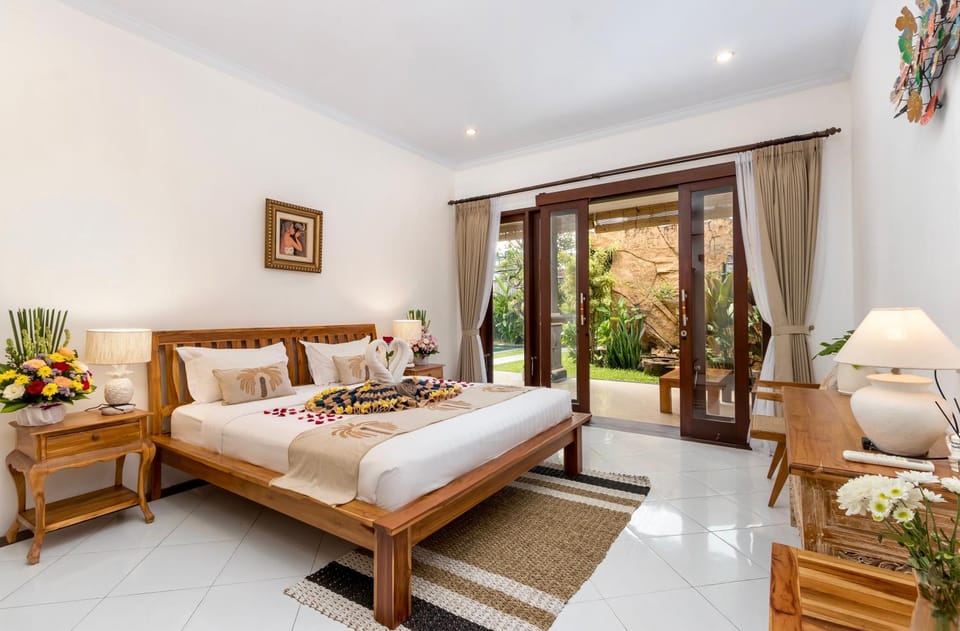 Bens Tunjung Villa Two-Bedroom with Private Pool Kuta Villa in North Kuta