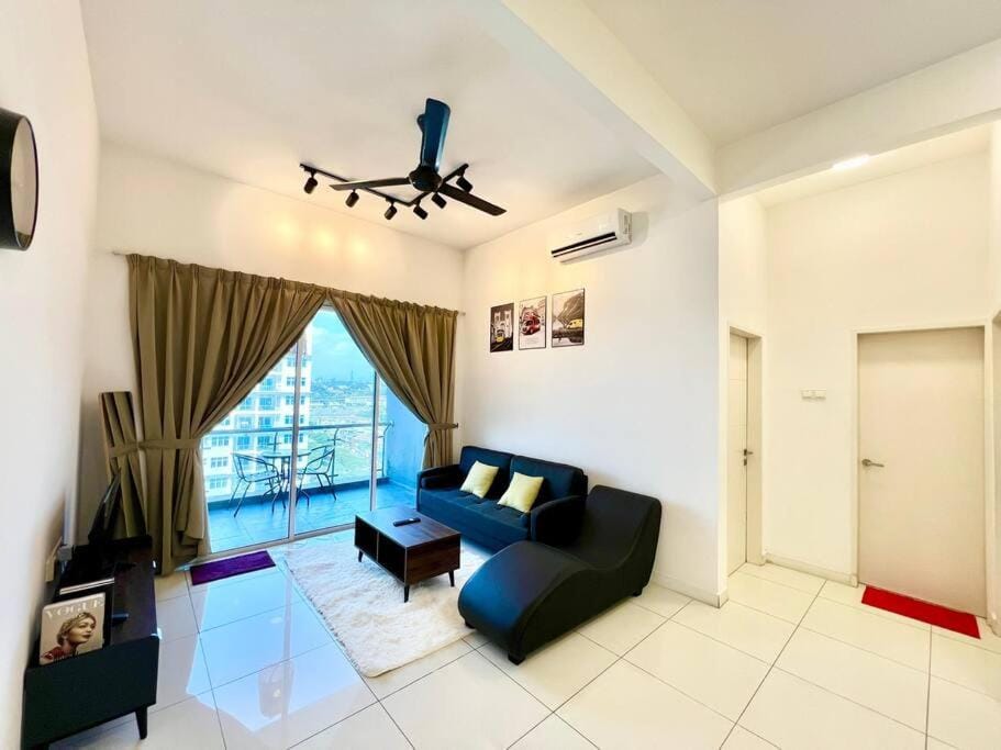 SE 1-10Pax Puchong 2Room 5Bed Sky Pod IOI Mall LRT Apartment in Subang Jaya