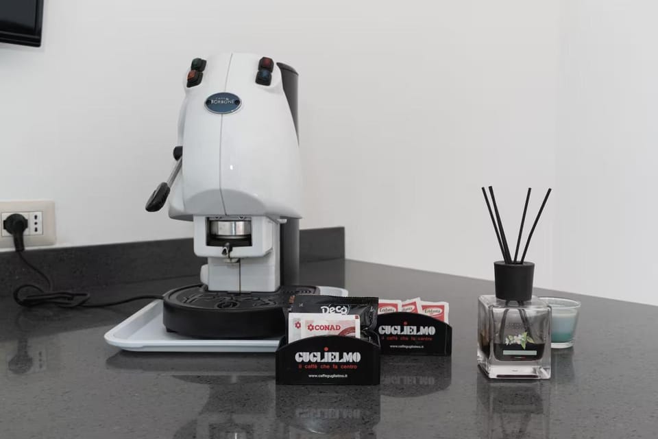 Coffee/tea facilities
