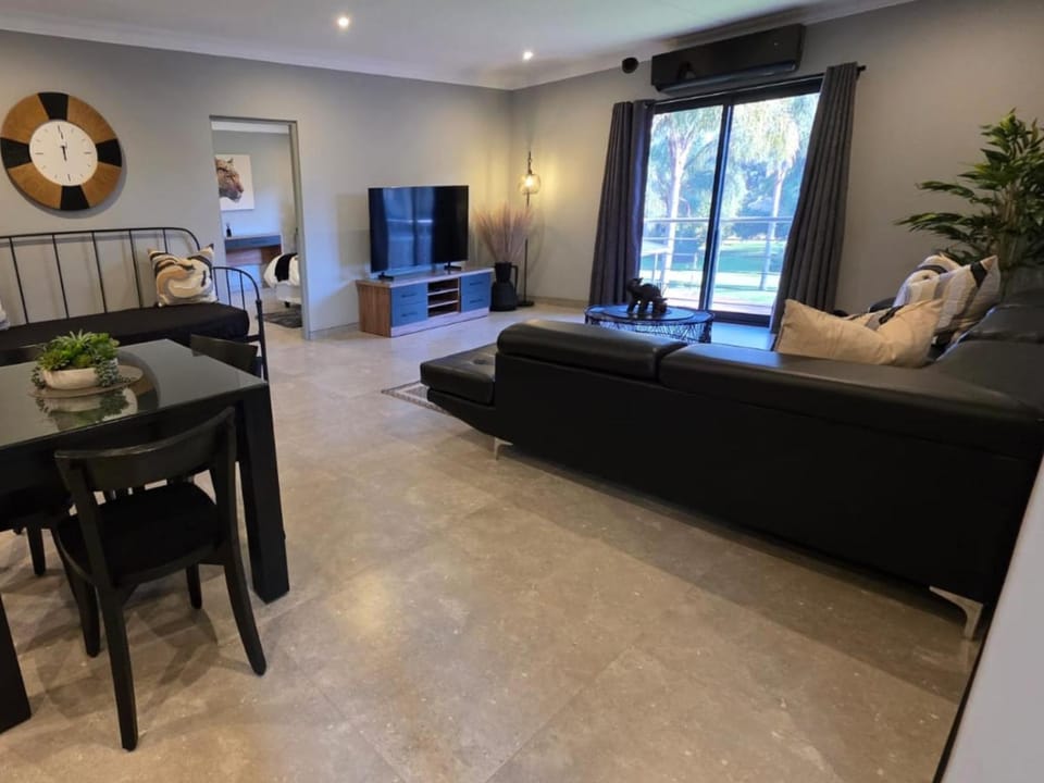 Cranes Nest Guest House Apartment in Pretoria
