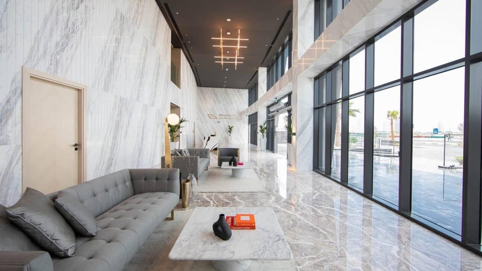 Comfy 1br In Al Jaddaf Balcony Parking Apartment in Dubai