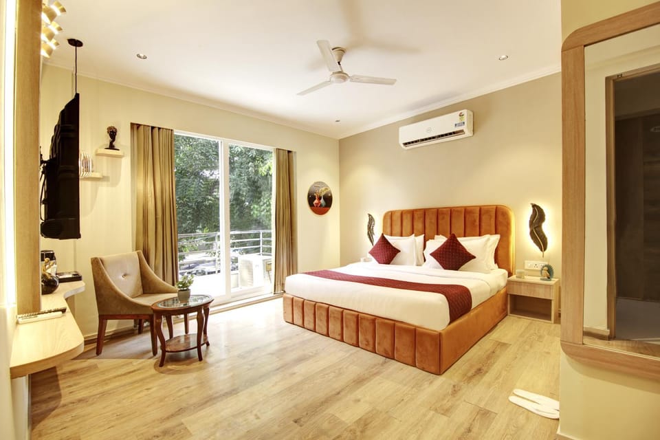 Bed, Bedroom, air conditioner