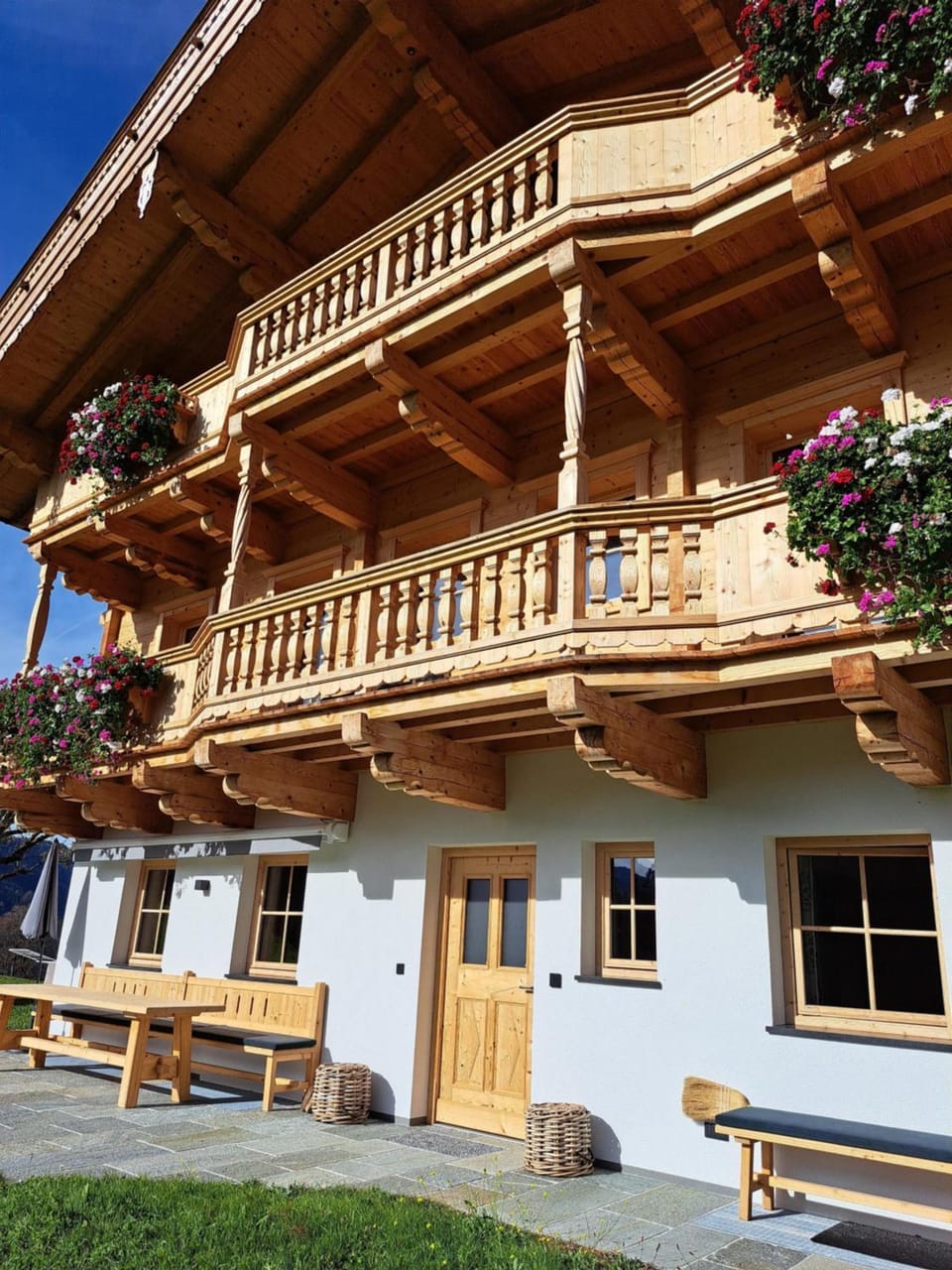 Property building, Balcony/Terrace