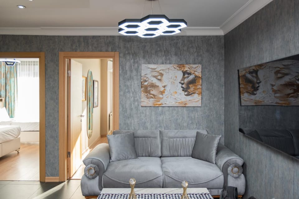 Living room, Seating area