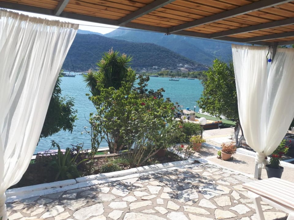 Geni Bay 2 Apartment in Lefkada, Lefkada Municipality, Greece