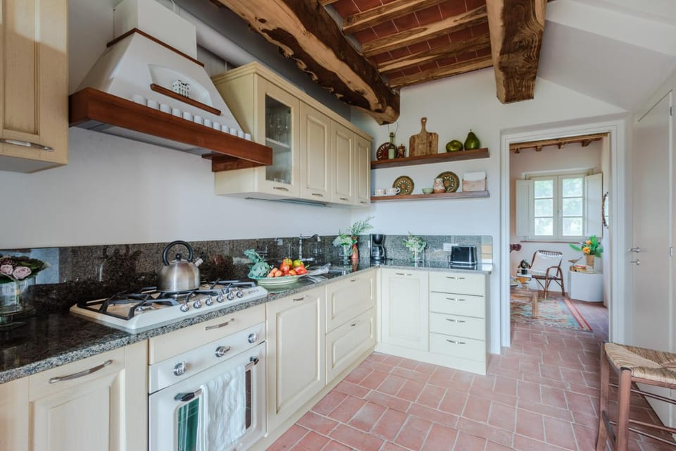 Casa Bellavista at Borghetto Farmhouse Apartment in Capannori