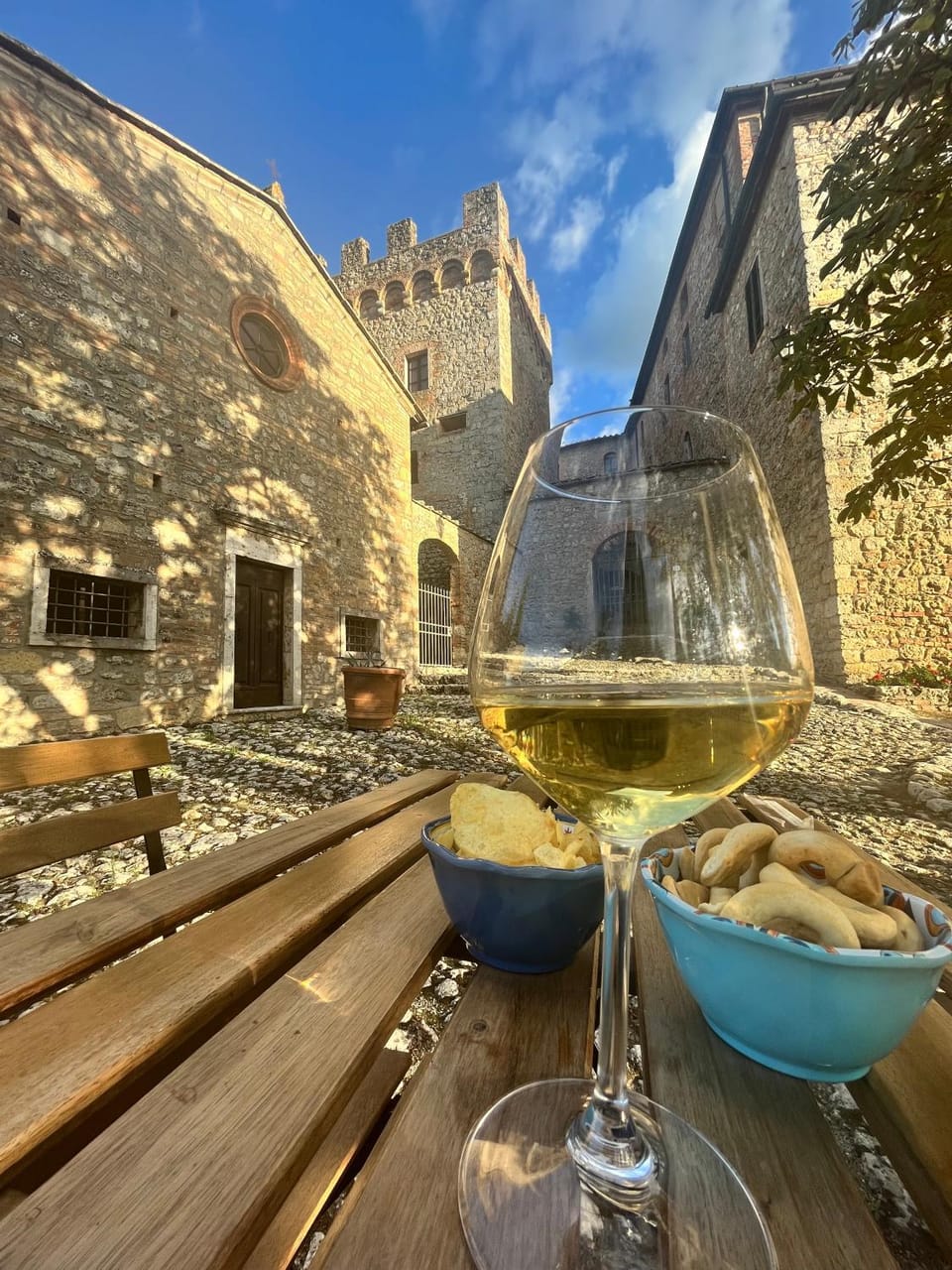 Property building, Food and drinks