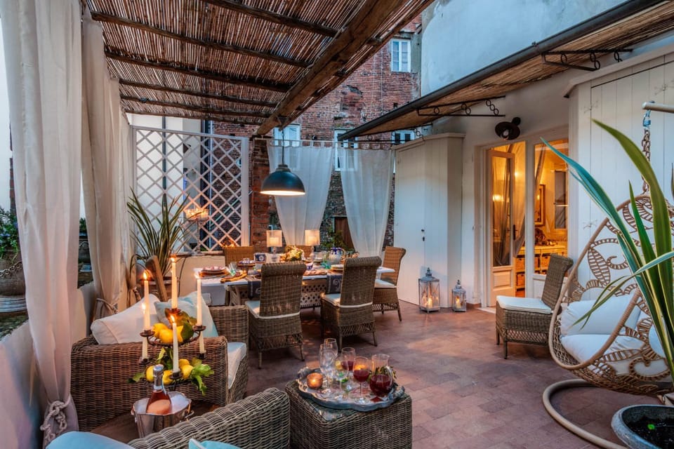 Casa Celeste with Terrace Apartment in Capannori