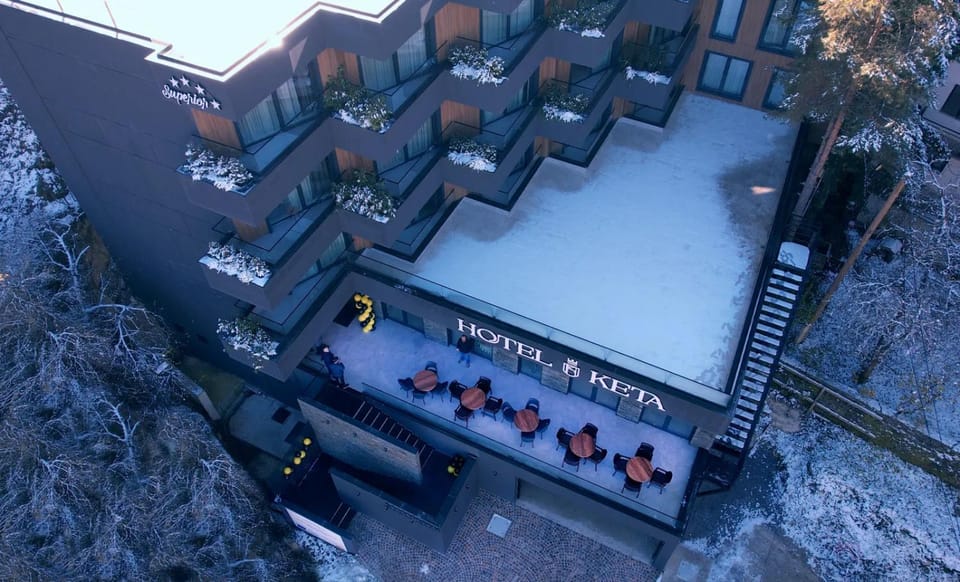 Property building, Balcony/Terrace