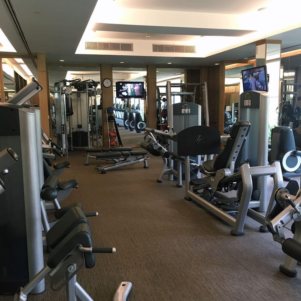 Fitness centre/facilities, air conditioner