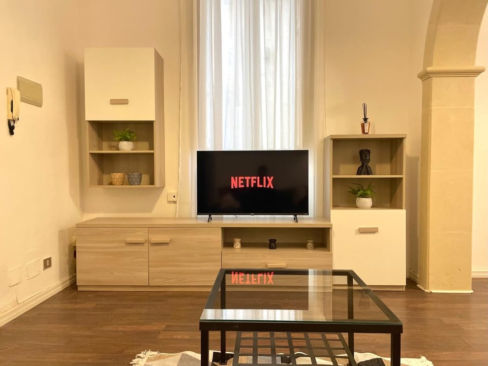 TV and multimedia, Evening entertainment