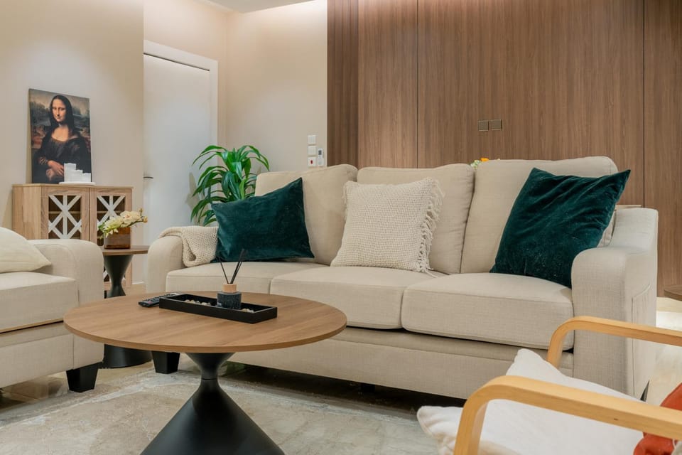 Modern 3-bedroom apartment with garden Apartment in Riyadh