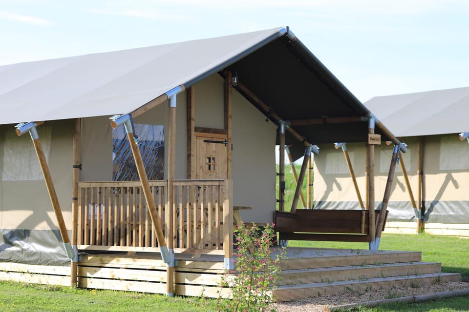 Property building, Spring, Day