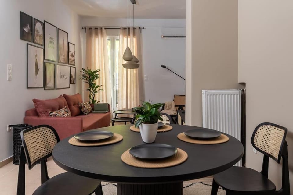 Renovated Gem near Pedion Areos Park & Museums Apartment in Athens