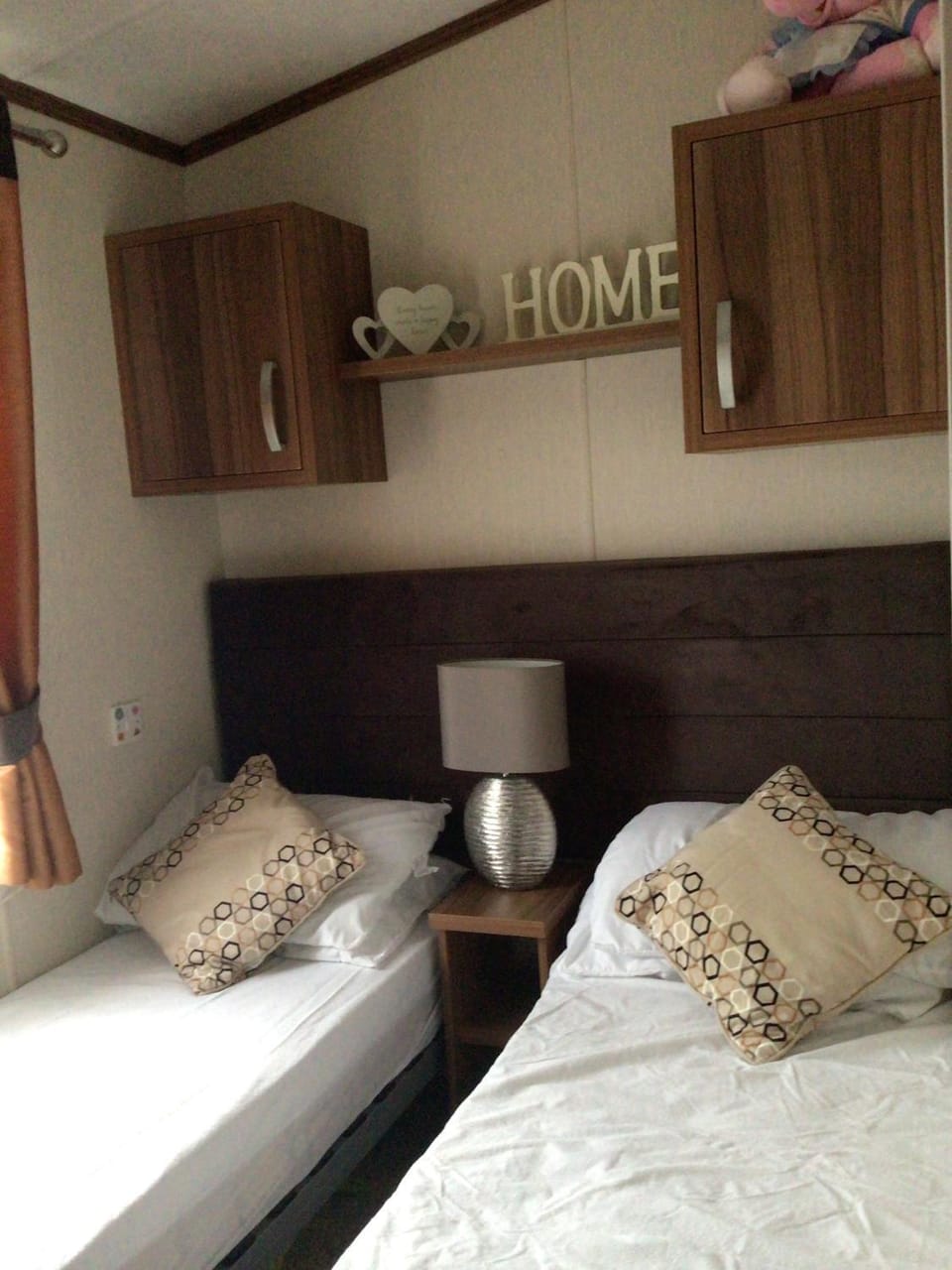 Haven Caravan Sleeps 6 Pet Friendly Chalet in New Quay