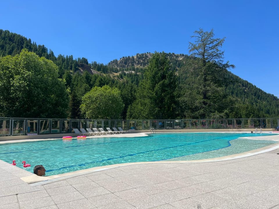 Swimming pool, Public Bath