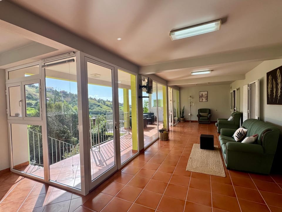 Living room, Landmark view, Mountain view