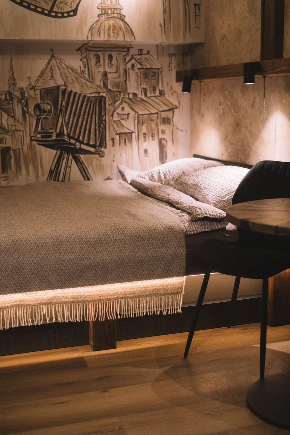 Photographer Rudolf's Studio - ground floor with separate entrance Apartment in Riga