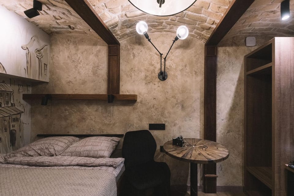 Photographer Rudolf's Studio - ground floor with separate entrance Apartment in Riga