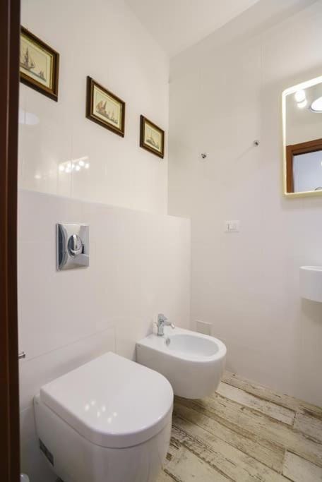 Toilet, Bathroom, bidet