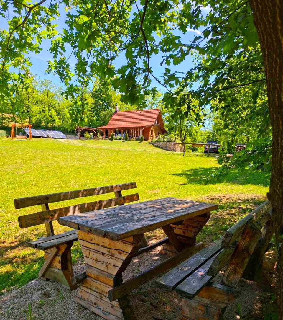 Kuca za dušu i odmor Chalet in Federation of Bosnia and Herzegovina