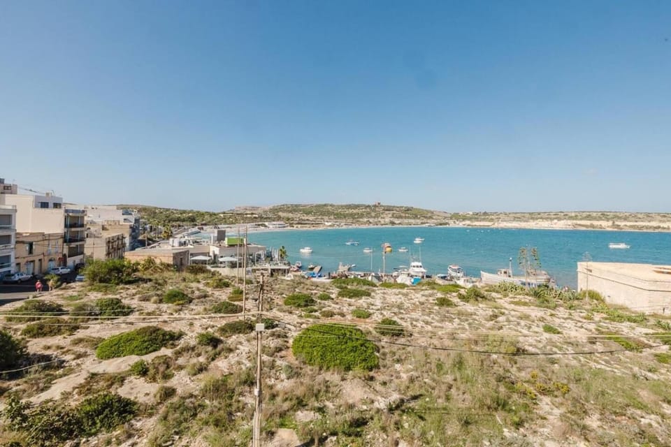 Seaside escape 2BED with views! by Homely Apartment in Malta