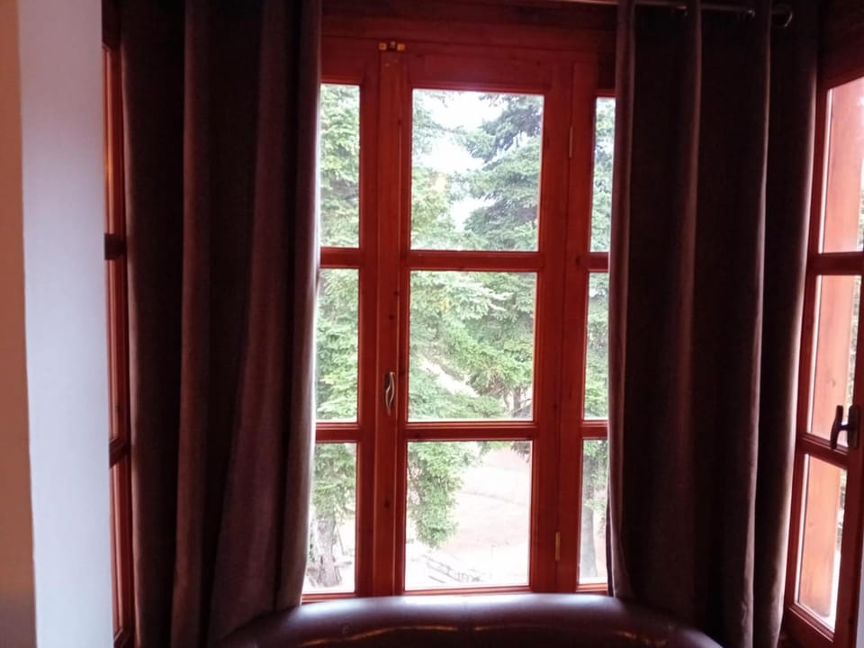 Το Πανδοχείο Της Παυλιανης Inn in Peloponnese, Western Greece and the Ionian