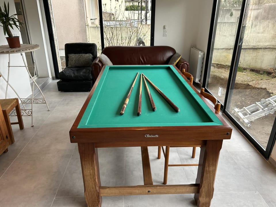 Grand Paris Cozy Stay Private Studios and Apartment Quick Access to Paris Apartment in Vitry-sur-Seine