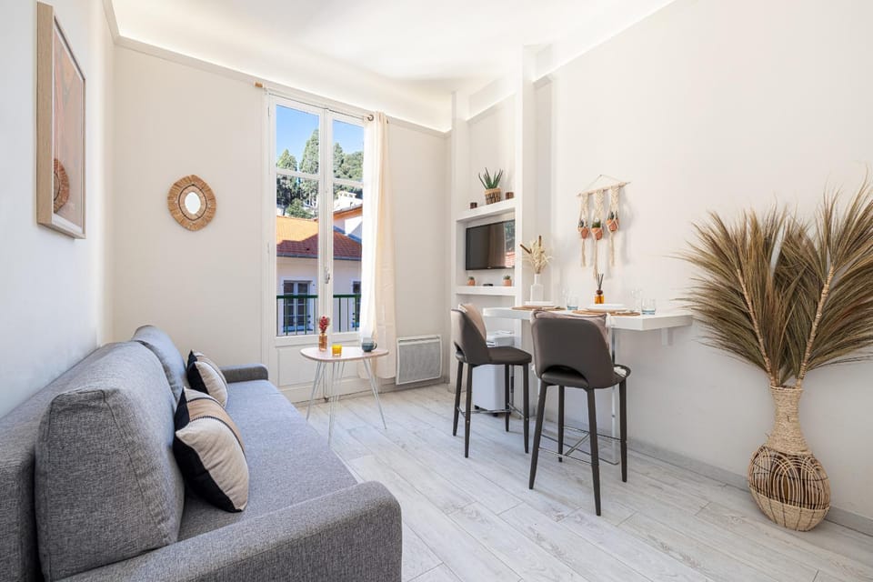 1 GAUTIER 501 - Studio boheme - Quartier du port Apartment in Nice