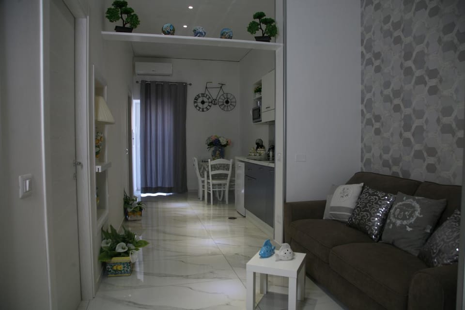 Eleven Home Apartment in Naples