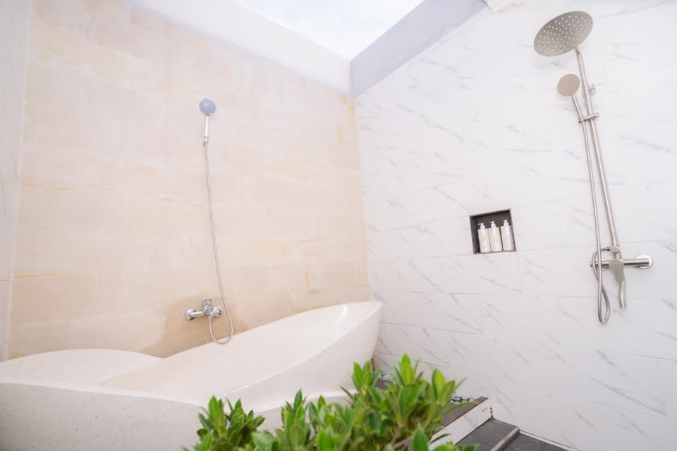 Hot Tub, Bathroom, Bath