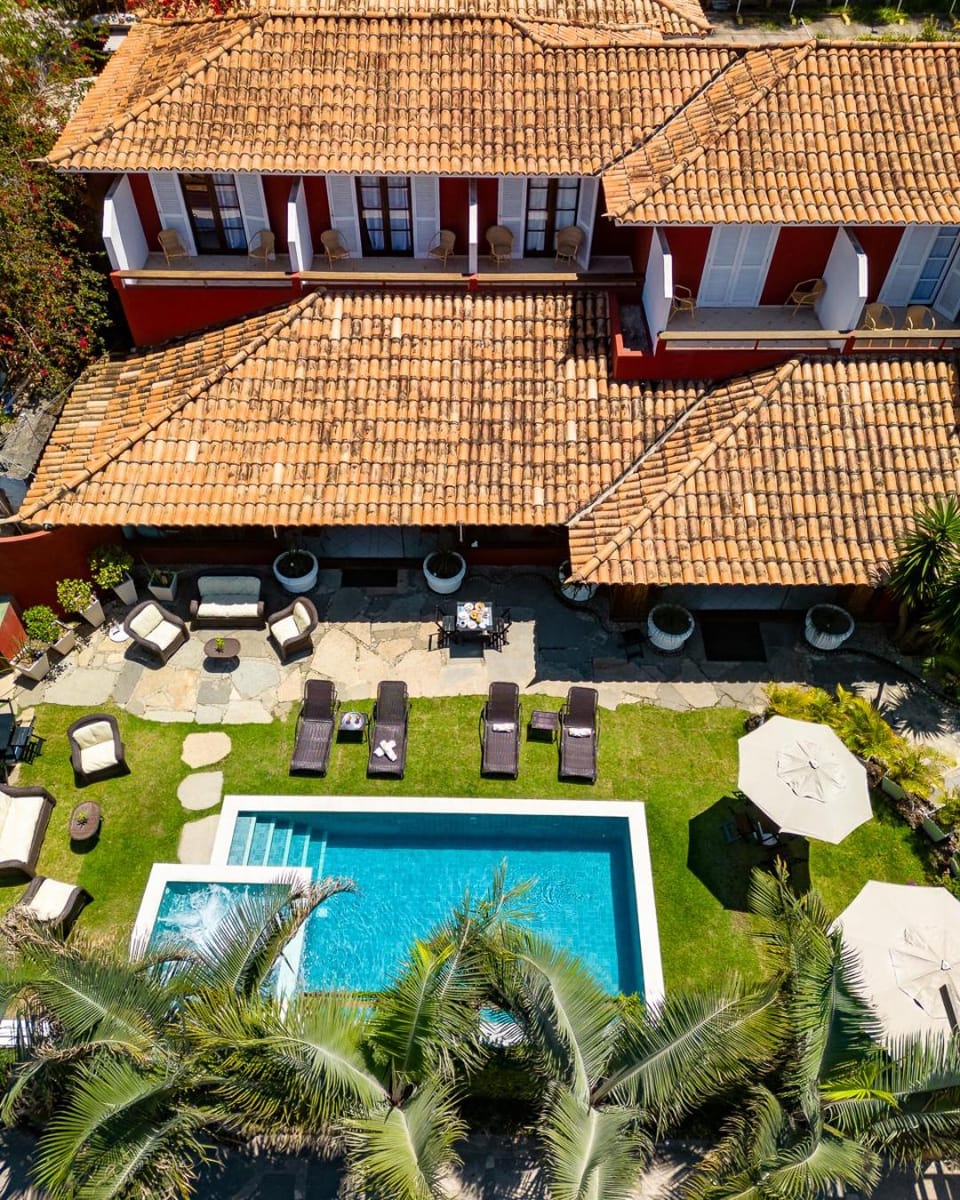 Property building, Bird's eye view, Pool view, Swimming pool