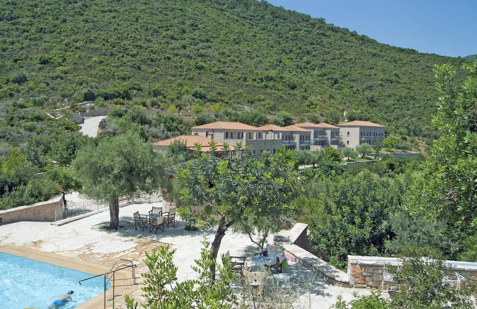Area and facilities, Swimming pool, Swimming pool