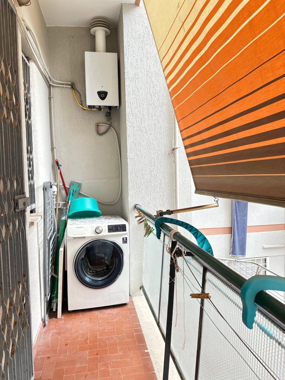 Balcony/Terrace, air conditioner