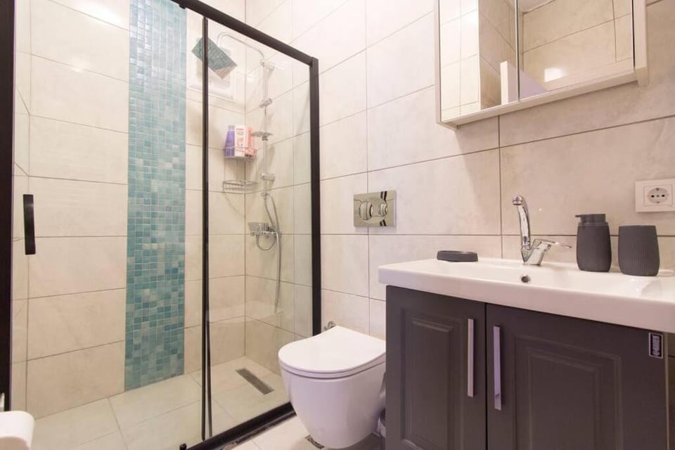 Soft modern inspiring flat in the center of Moda Apartment in Istanbul
