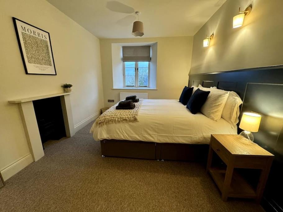 10 Wye Street - A sophisticated riverside home for 6 in Ross on Wye Apartment in Ross-on-Wye