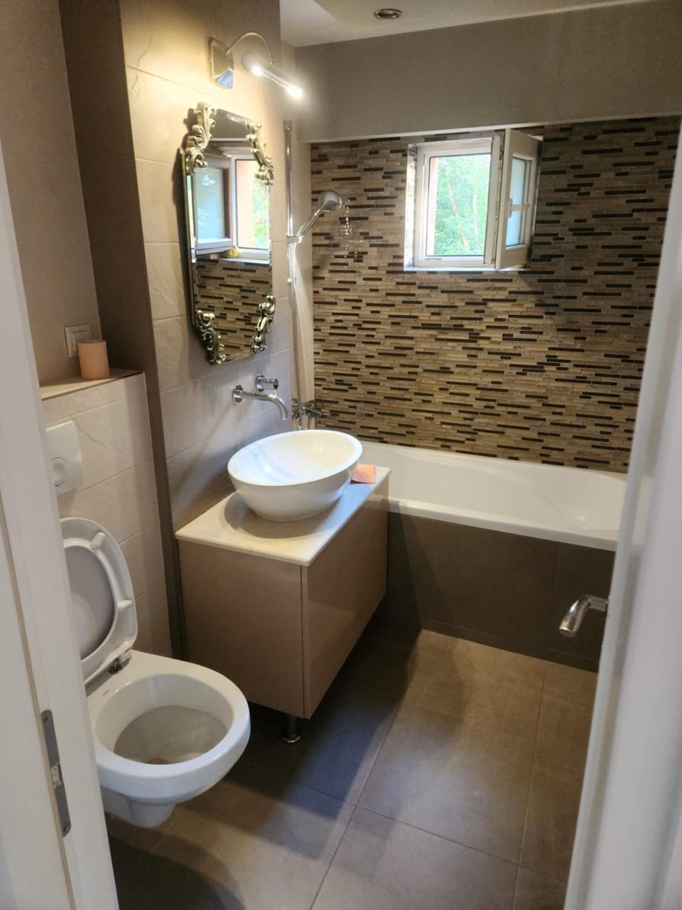 Shower, Toilet, Bathroom, Bath