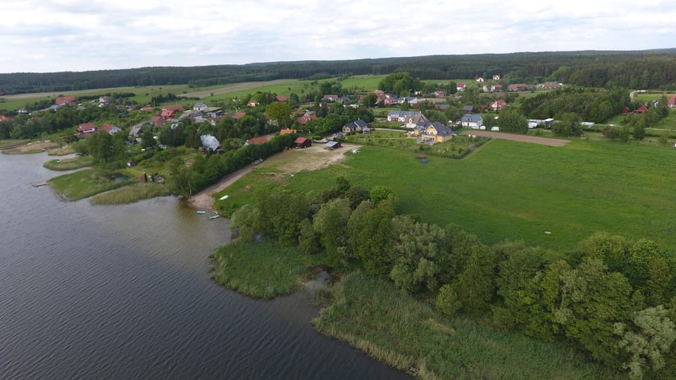 Off site, Bird's eye view, On site