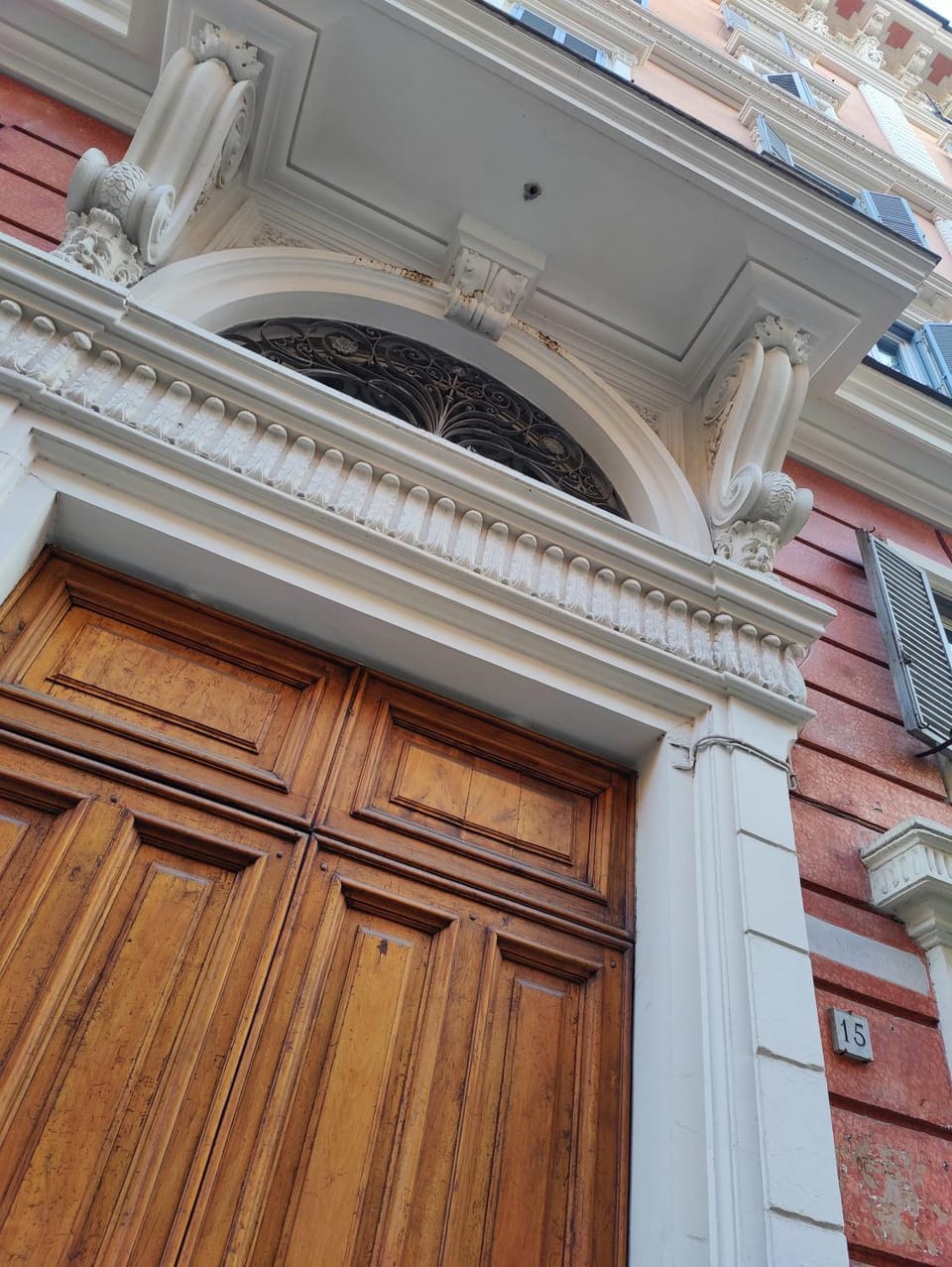 Facade/entrance
